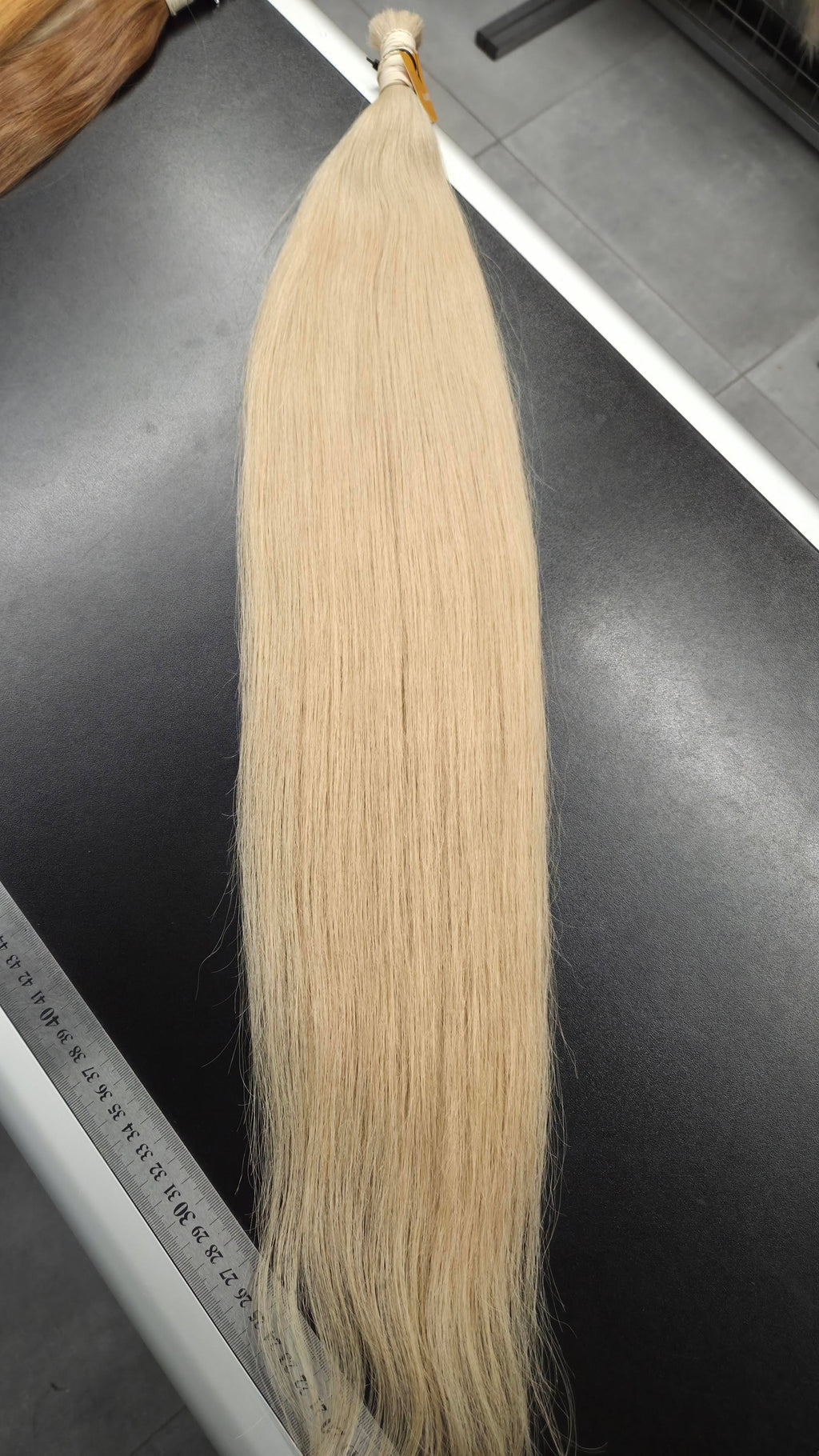Slavic straight SKU429 30” 124g
