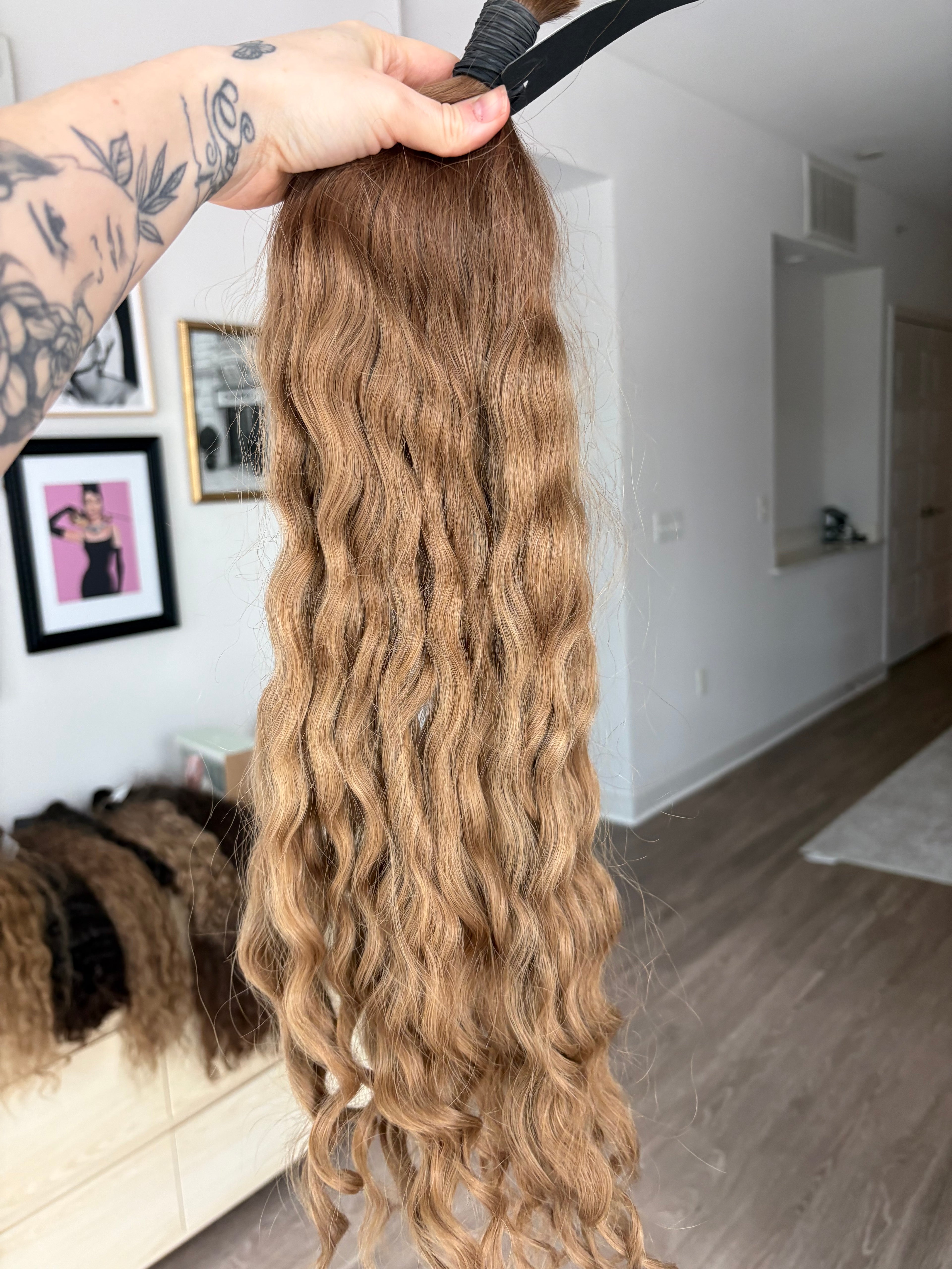 Slavic curl 24” 162g LO158