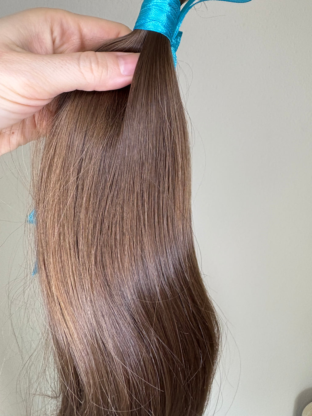 Slavic Virgin wavy hair A0053 16” 72g