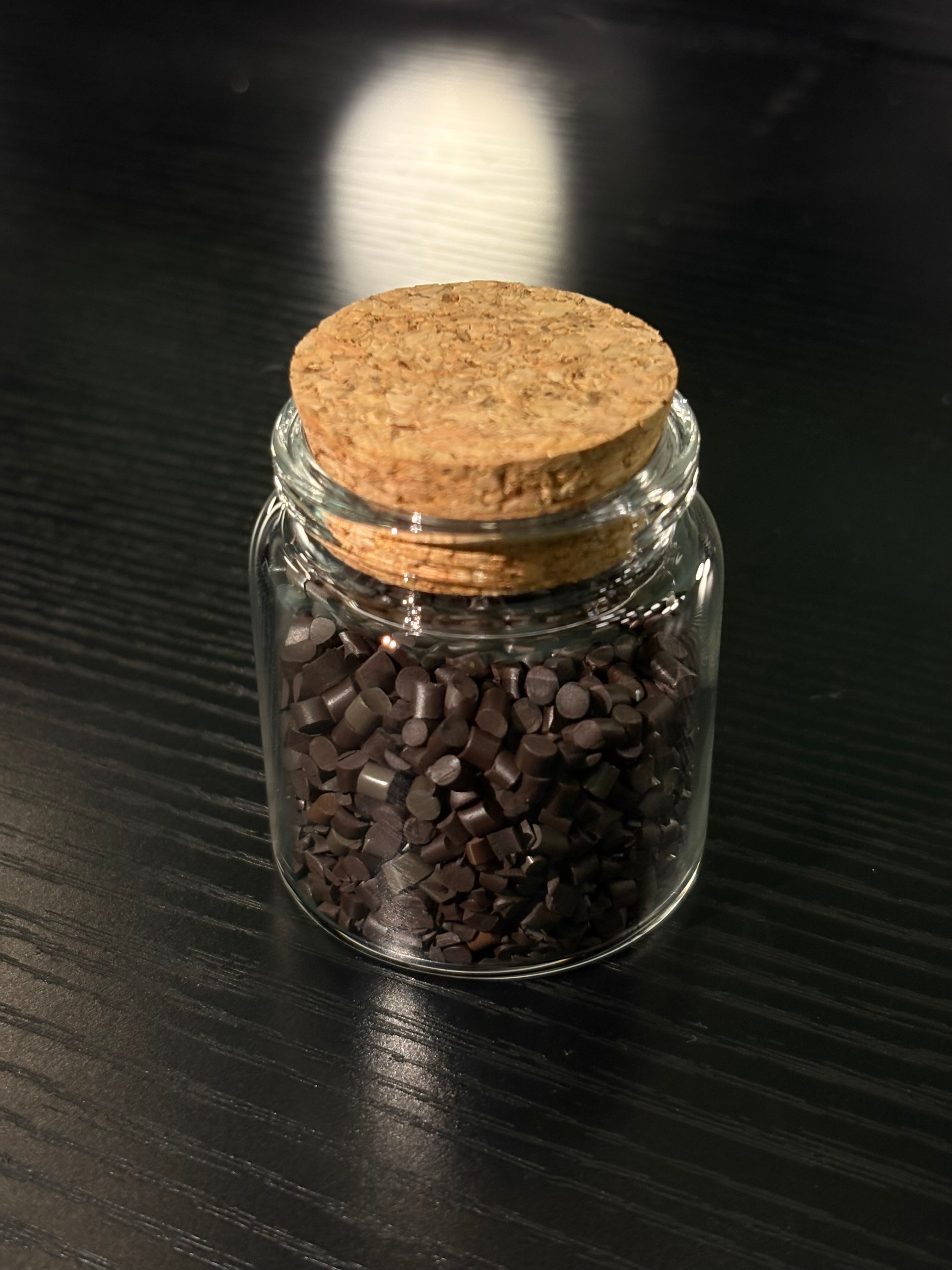 Brown matt Italian keratin 70g