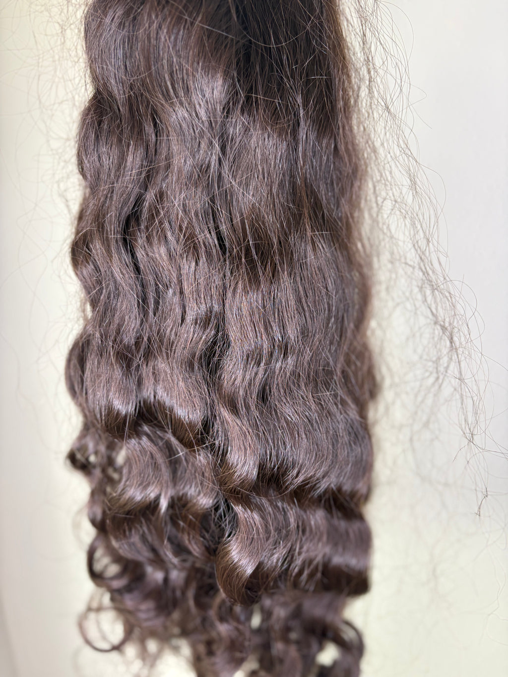 Slavic curl 22” 224g UU75
