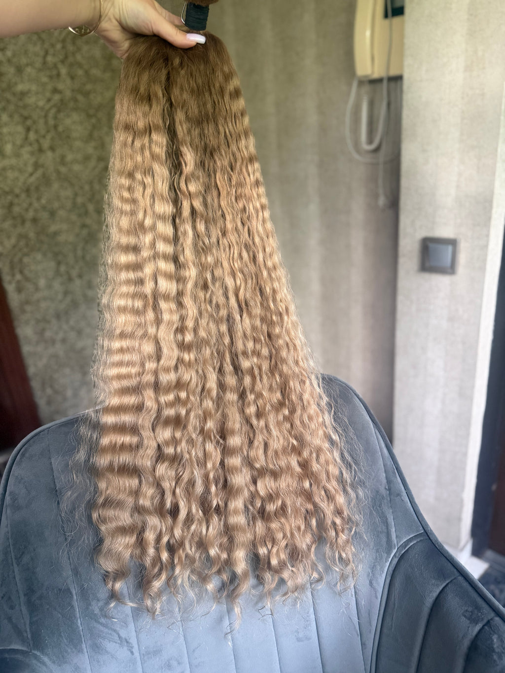 Slavic curly 33” 295g