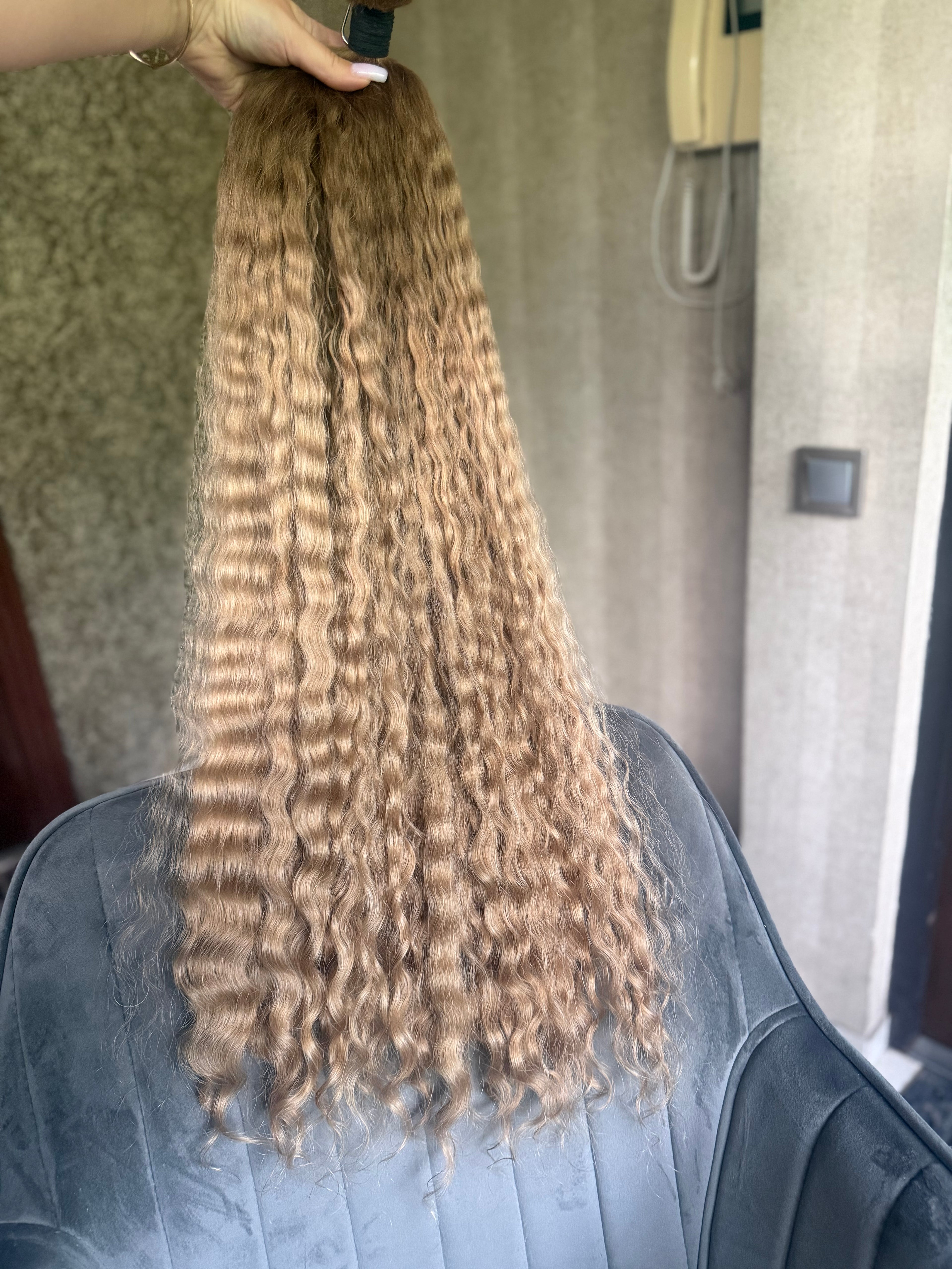 Slavic curly 33” 295g