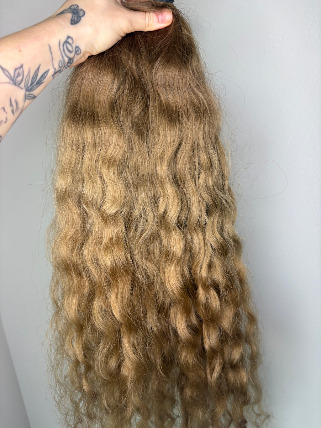 Slavic curl 28” 190g LO121