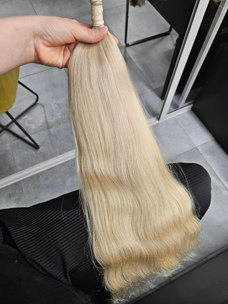 Golden blonde Slavic hair 24” 100g