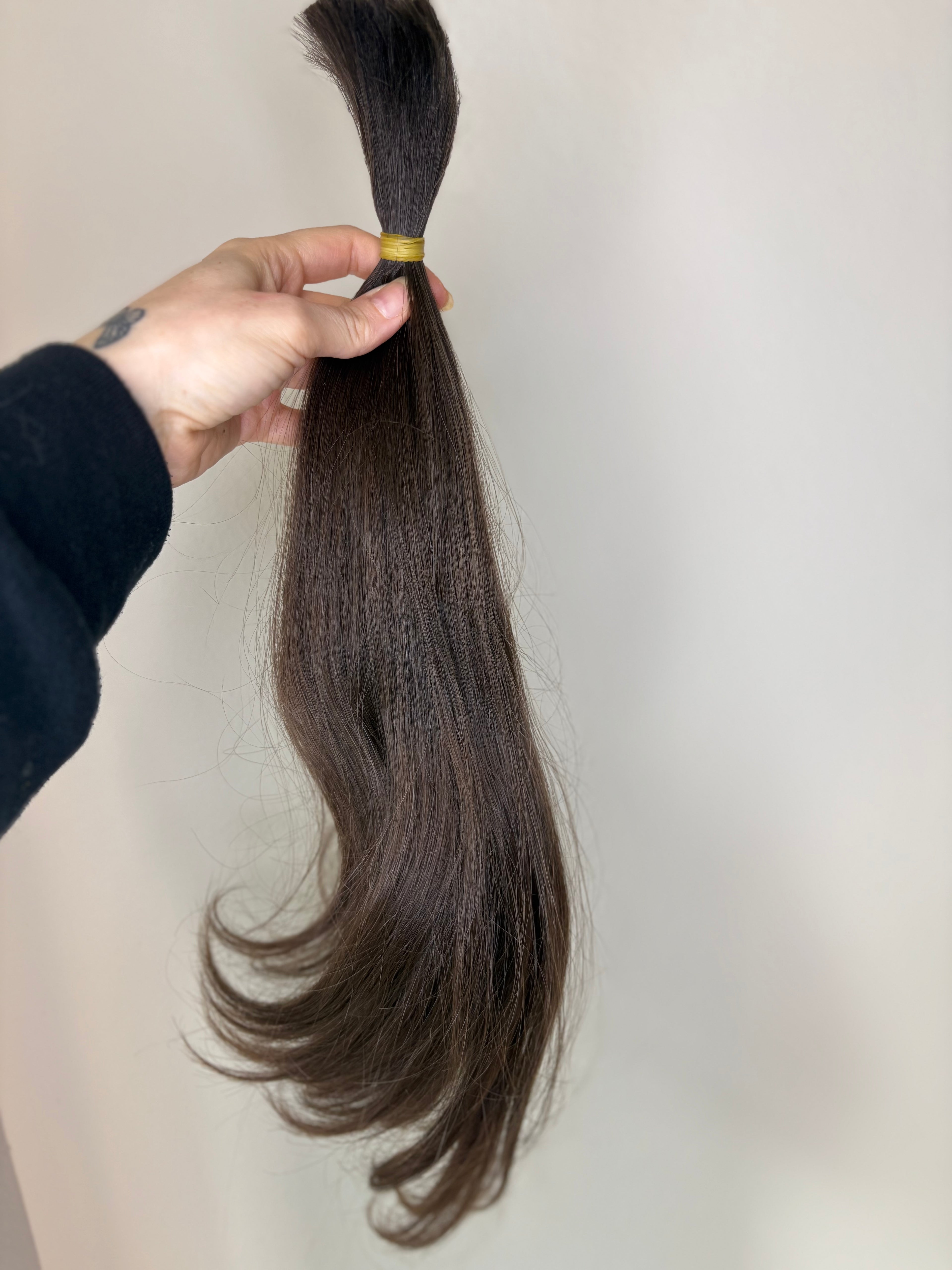 Slavic Virgin wavy A0055 15” 39g