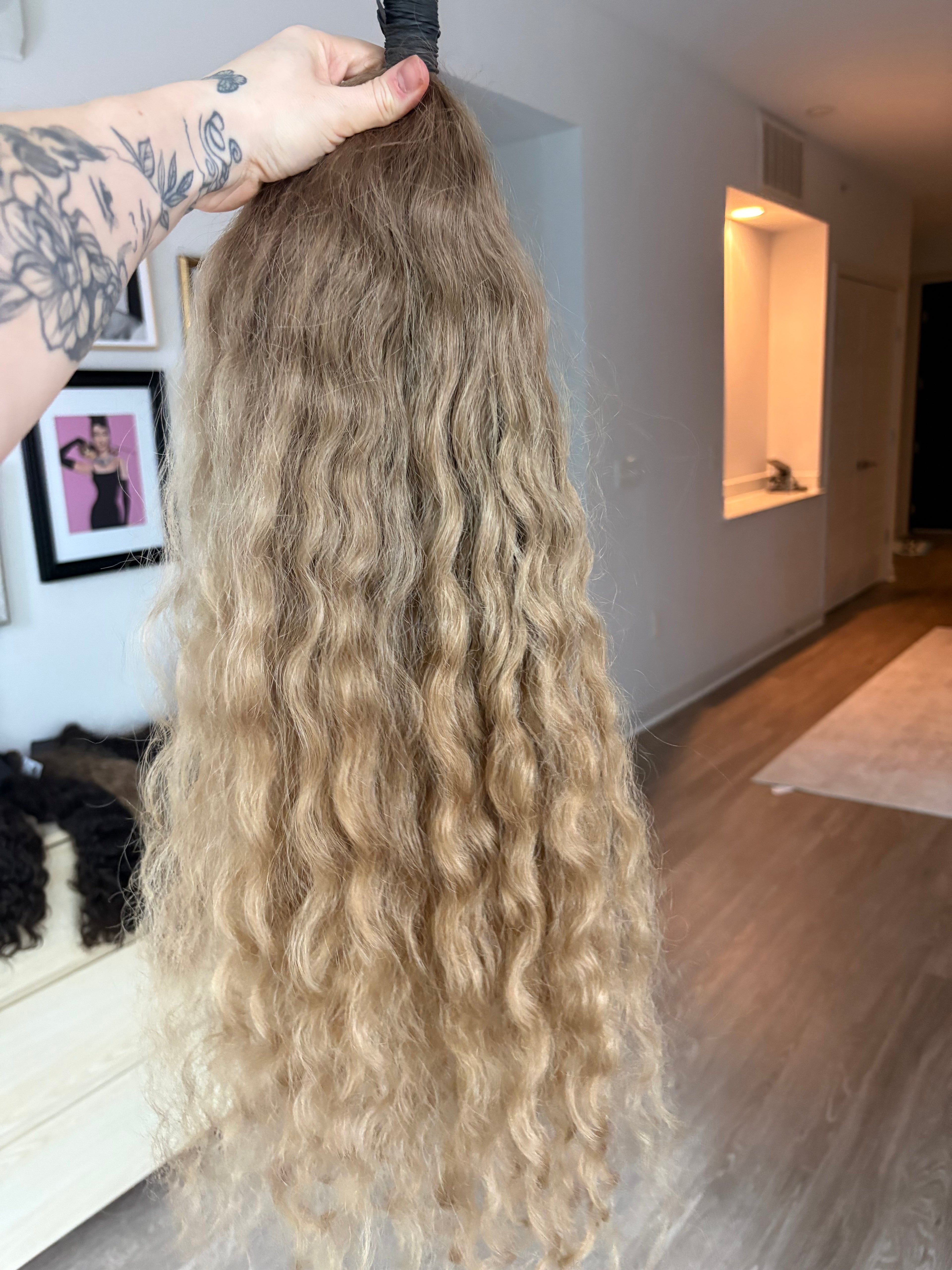Slavic curl 28” 190g LO121