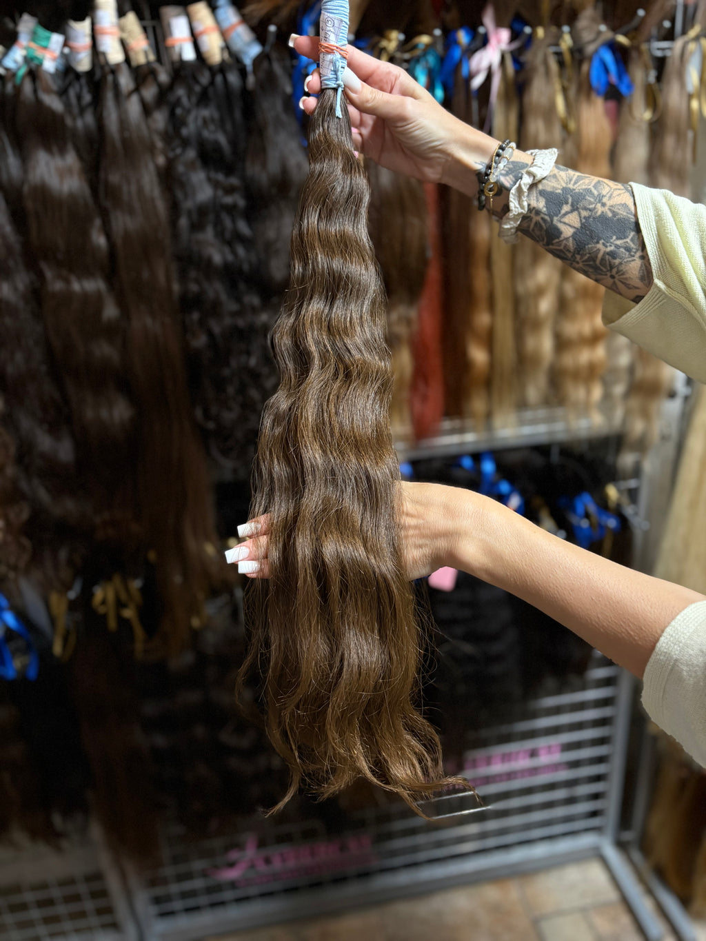 Slavic Virgin wavy 28” 116g