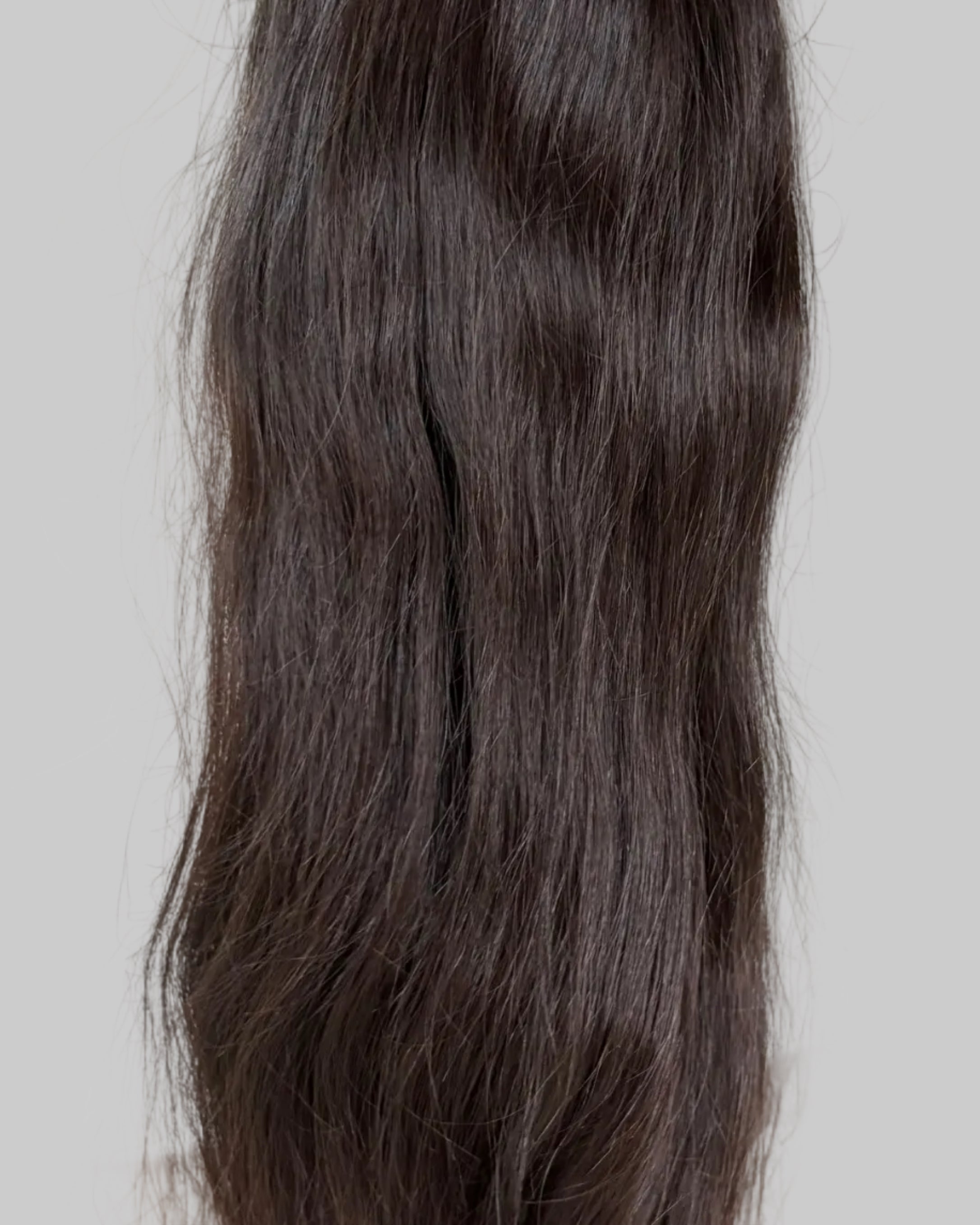 Slavic Virgin wavy 24” 172g