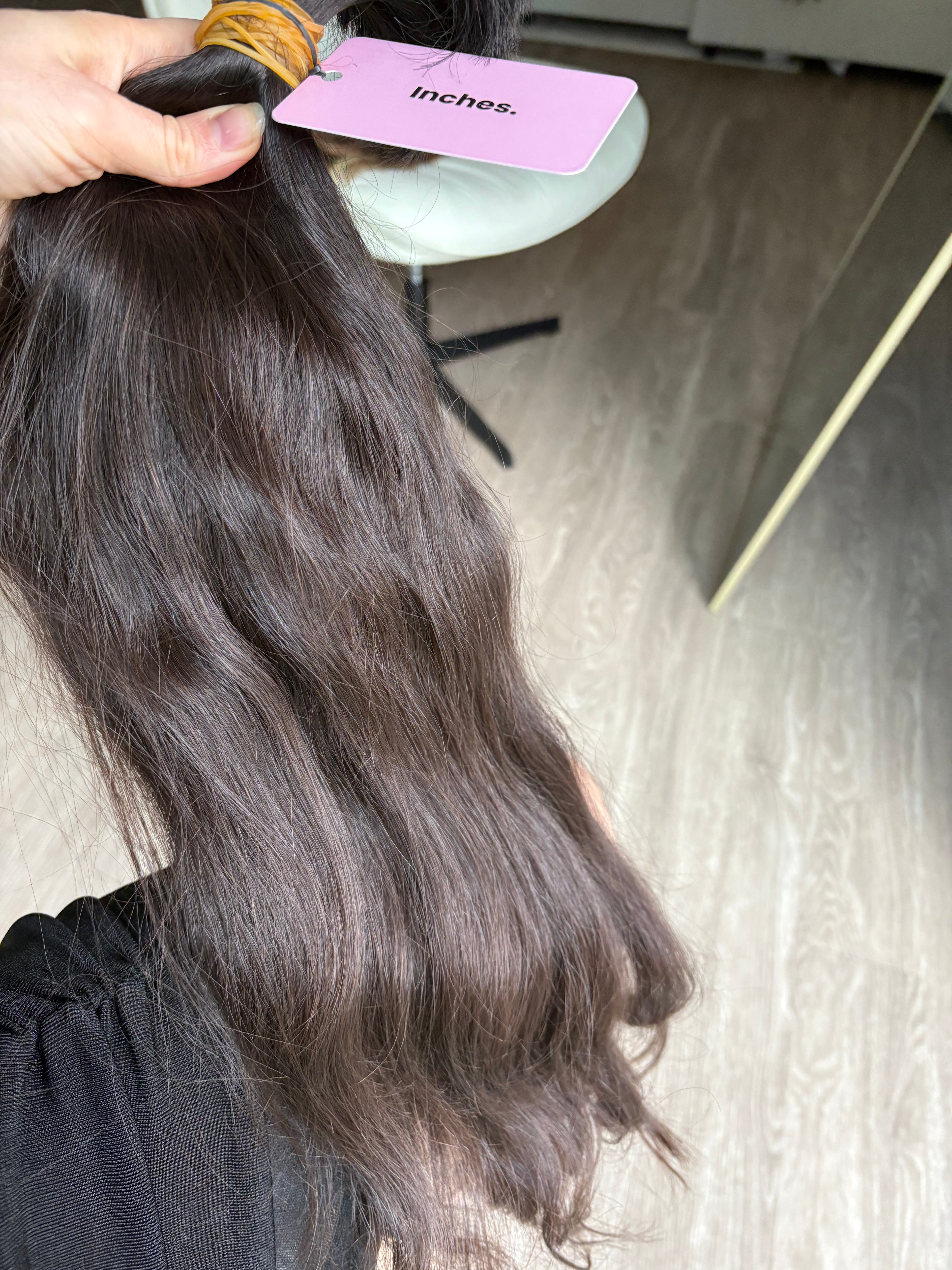 Slavic Virgin wavy 24” 172g