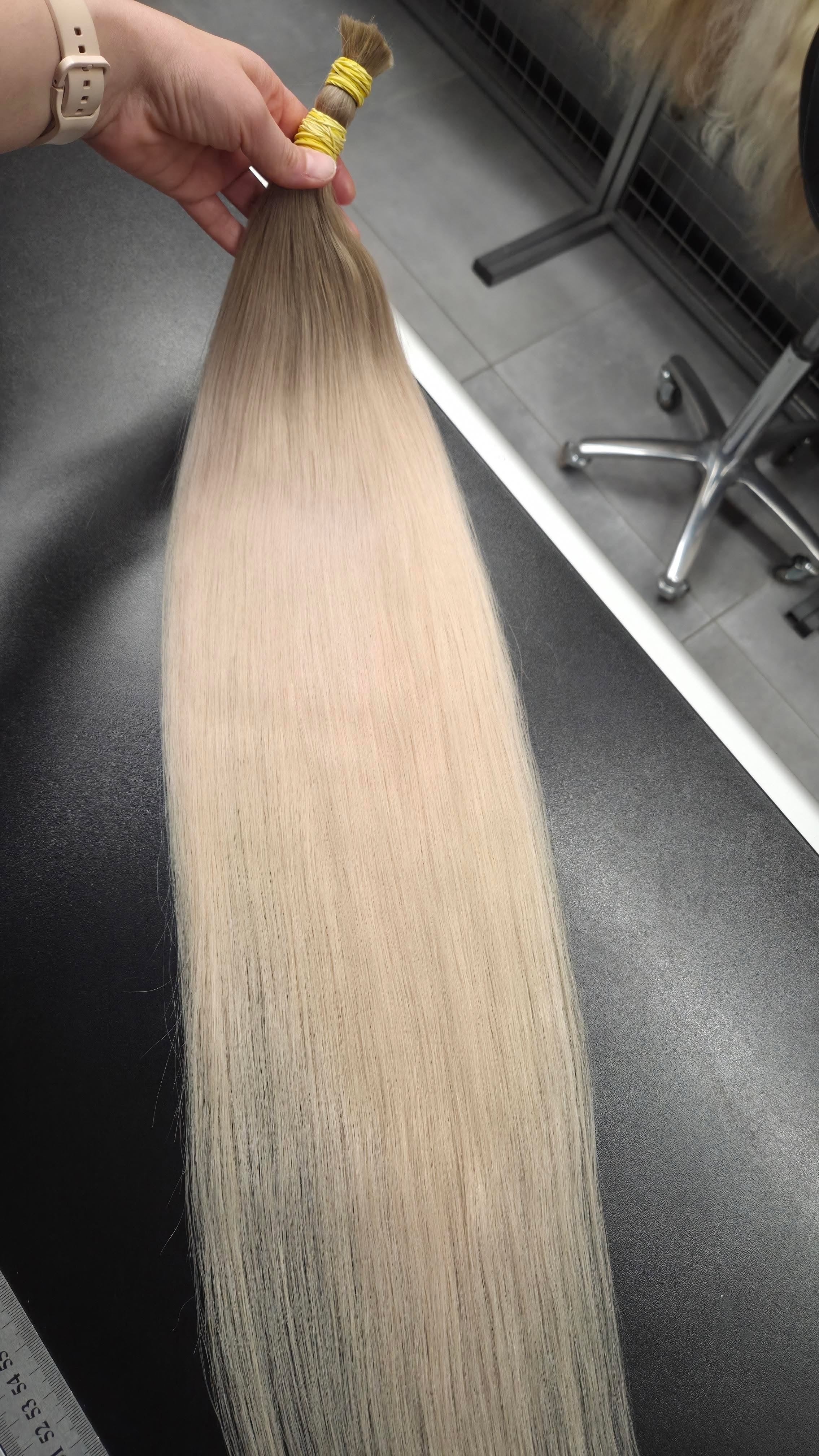 Slavic straight SKU281 28” 102g