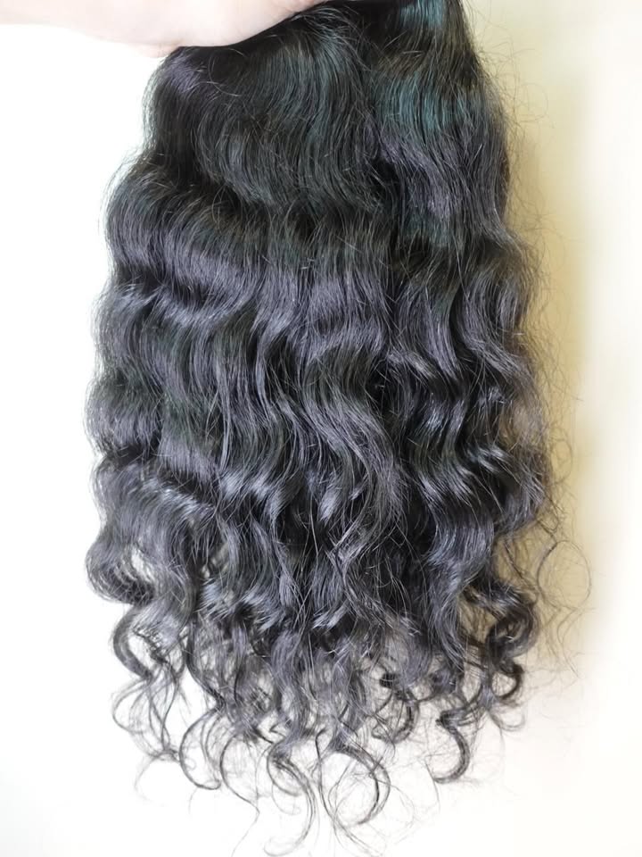 Slavic Virgin curl V31 24” 183g